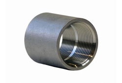 1-1/4" Stainless Steel Coupling, Type 304, Schedule 40, Threaded